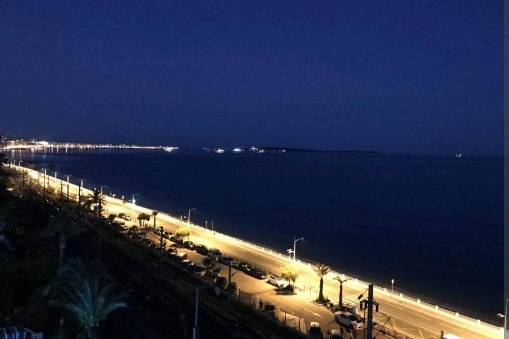 Appartement T2 Vue Panoramique C คานส์ ภายนอก รูปภาพ