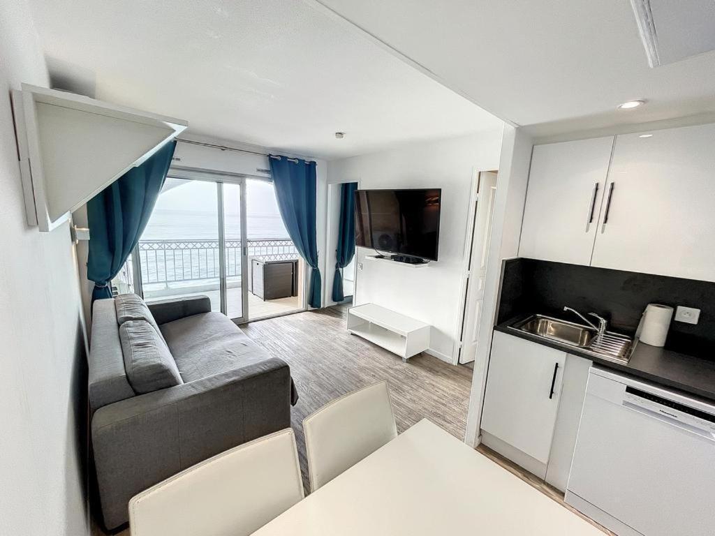 Appartement T2 Vue Panoramique C คานส์ ภายนอก รูปภาพ