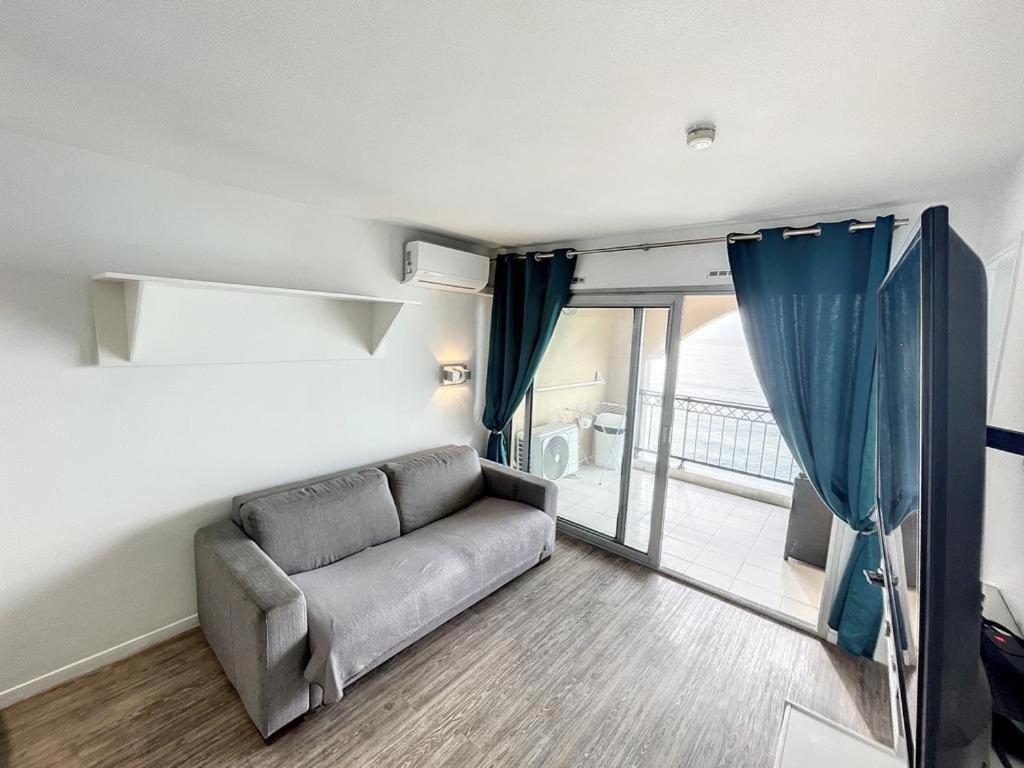 Appartement T2 Vue Panoramique C คานส์ ภายนอก รูปภาพ